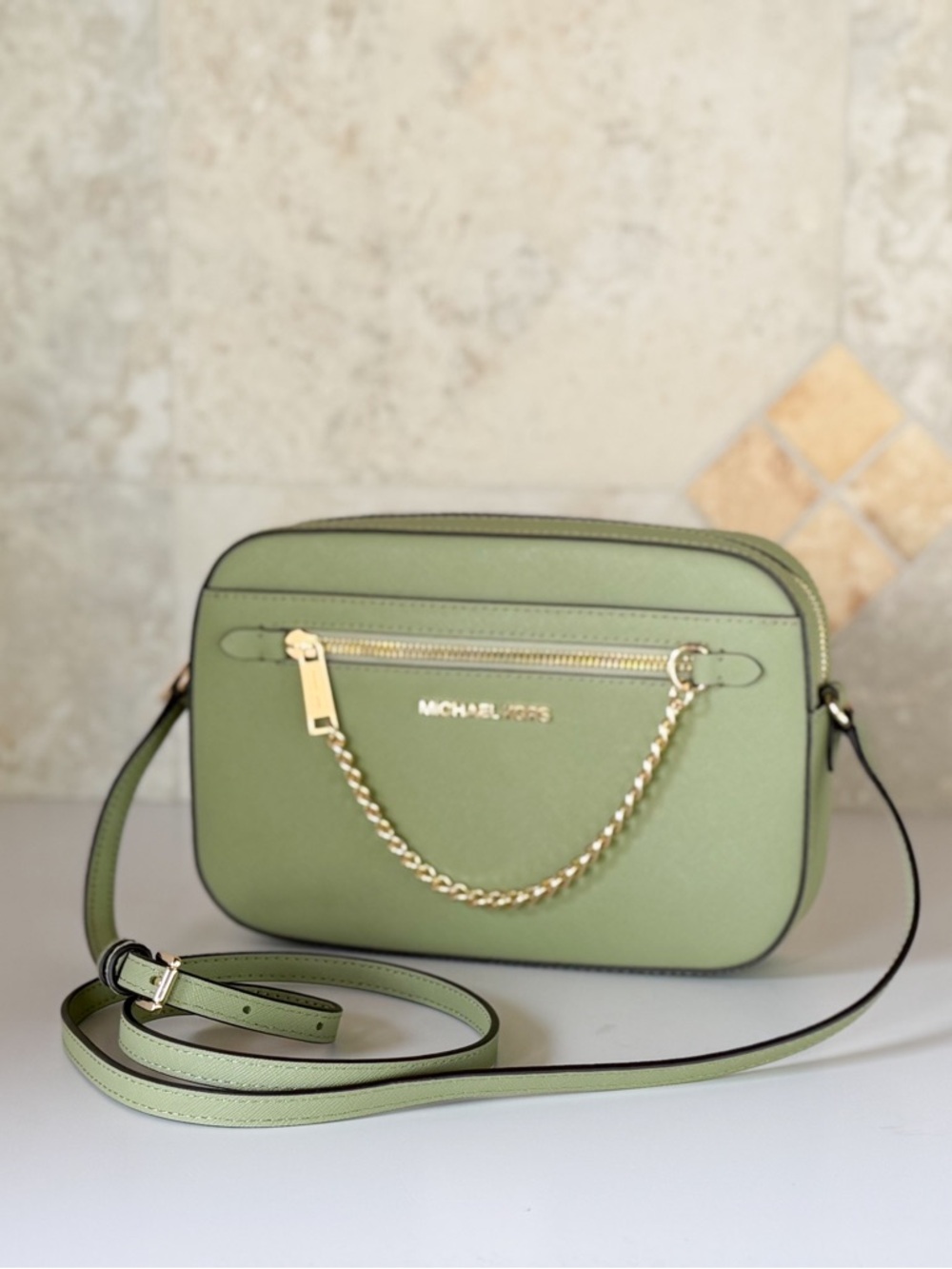 Michael Kors Jet Set East West Chain Shoulder Crossbody Bag Light Sage